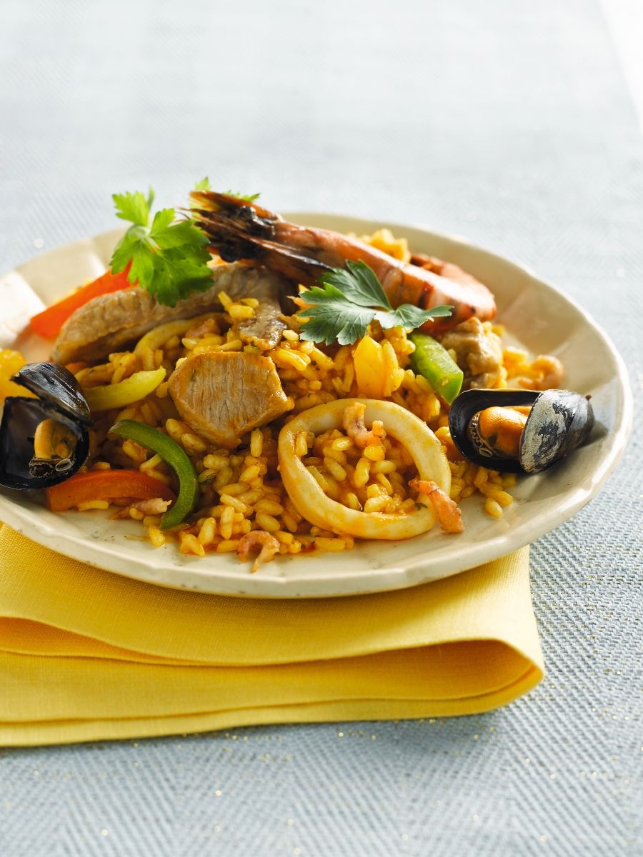 Recept 'Paella met gamba's en calamares' njam!